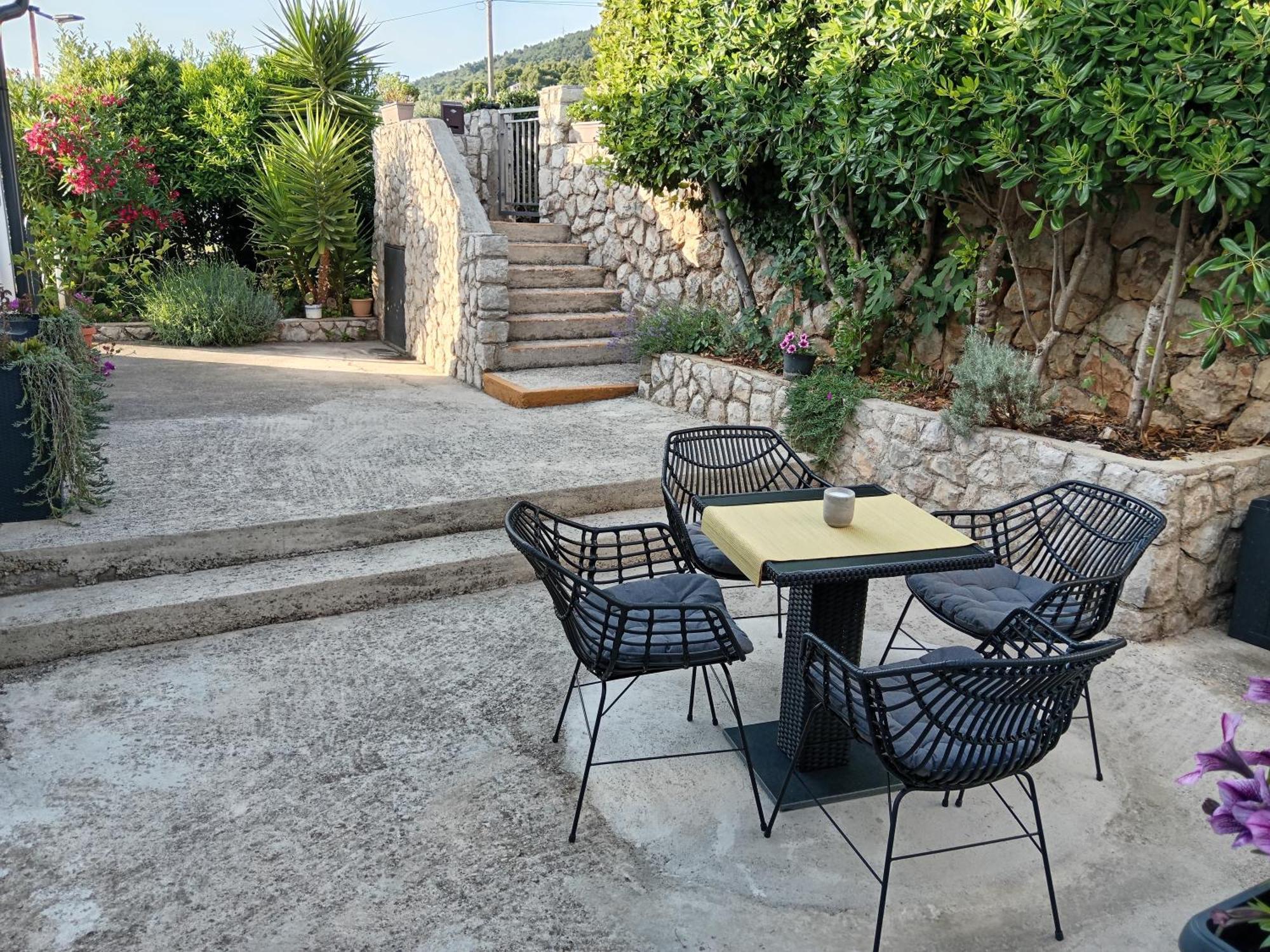 Apartments Boric Црес Экстерьер фото
